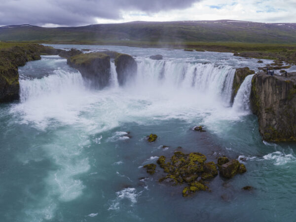 Private Transfer: Akureyri to Godafoss Waterfall