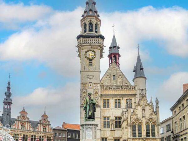 Private Transfer: Charleroi to Bruges
