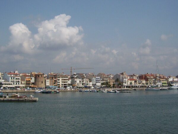 Private Transfer: Barcelona to Cambrils