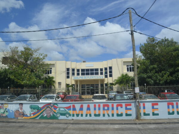 Private Transfer: Mauritius Airport to Grand Baie
