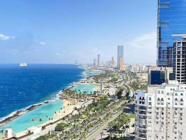 Private Transfer: King Abdulaziz International Airport to Jeddah