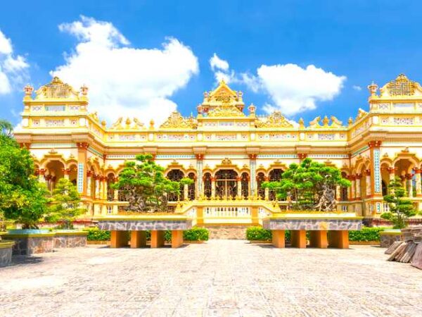 Private Transfer: Ca Mau to Ho Chi Minh