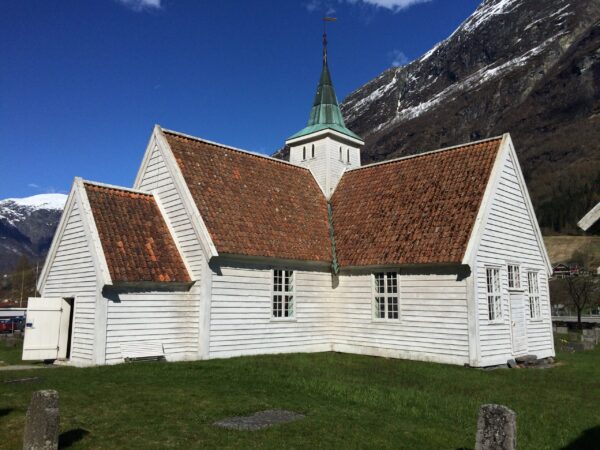 Private Transfer: Oslo to Olden