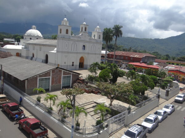 Private Transfer: Ahuachapan to Ilopango International Airport