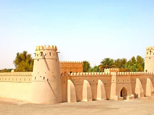 Private Transfer: Fujairah to Abu Dhabi