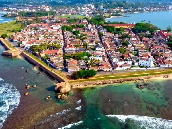 Private Transfer: Ampara to Colombo